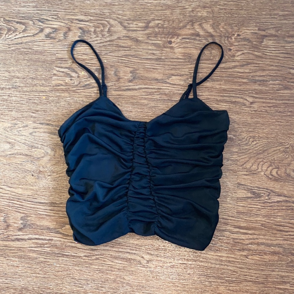Forever 21 Black Scrunch Crop top